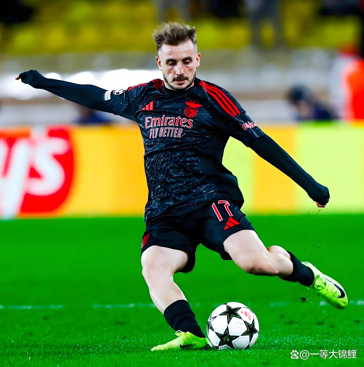 里程碑夜！费耶诺德绝杀压哨，葡超转会期刷纪录，球迷炸锅，控场能力受关注的简单介绍-九游体育入口