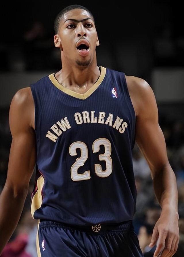 达拉斯独行侠训练开放日；窗口期扳平良机引欢呼；全明星赛在即；控场能力受关注的简单介绍-九游体育下载