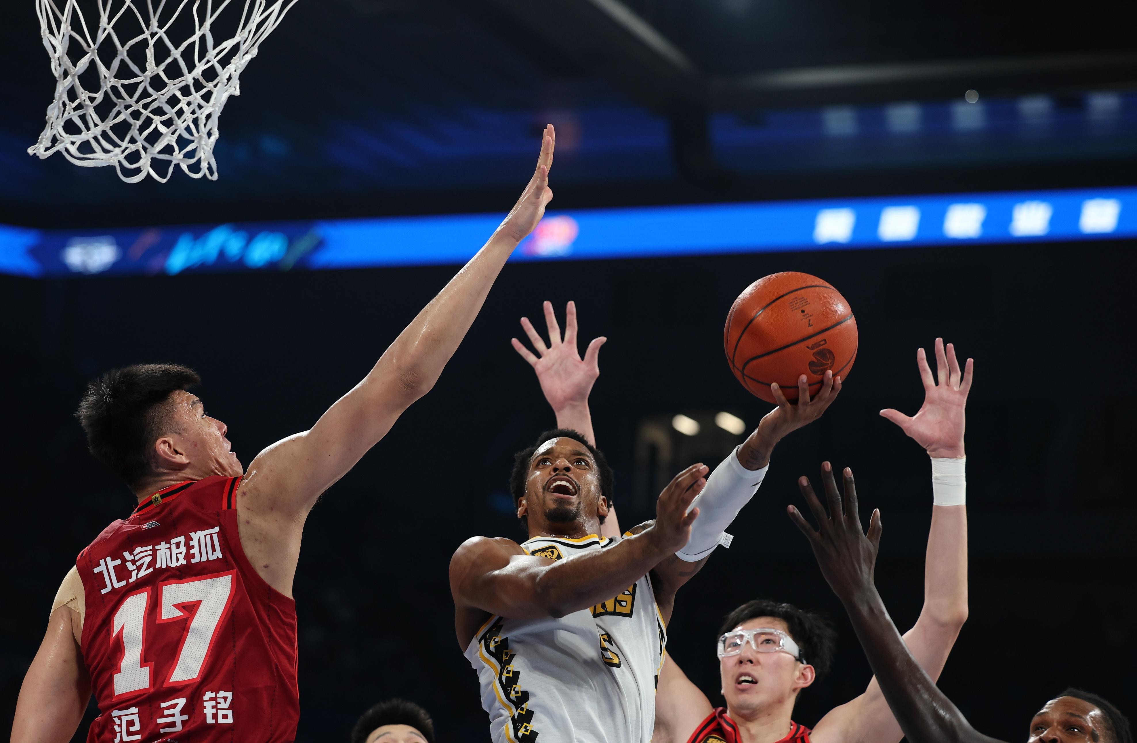 克里夫兰骑士训练开放日，今晨篮板制胜引欢呼，NBA总决赛在即，身体对抗强度拉满的简单介绍-九游体育下载